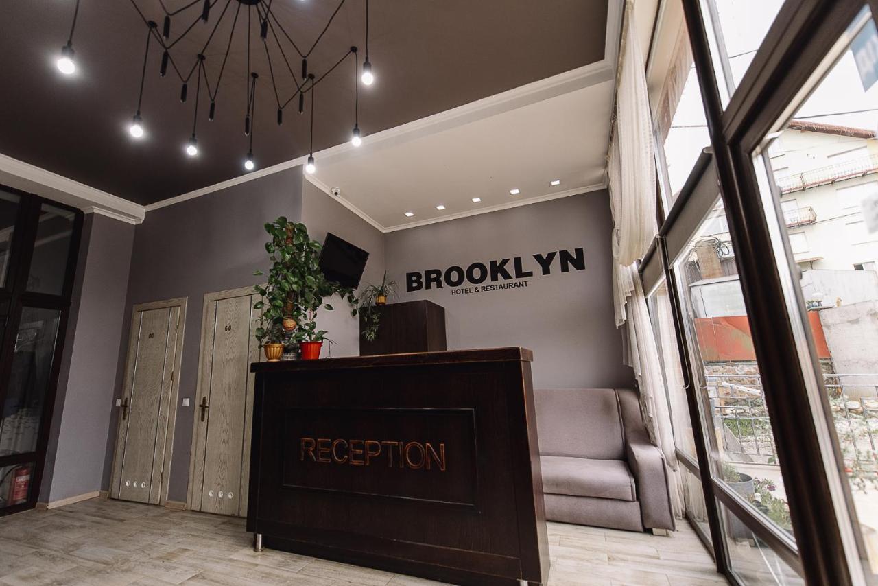 Brooklyn Hotel Yablunytsya Ngoại thất bức ảnh