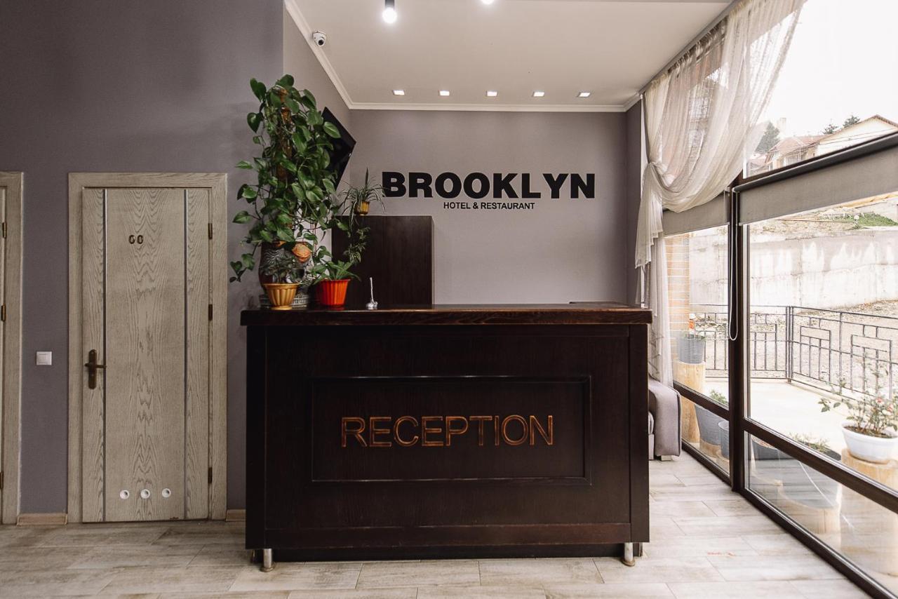 Brooklyn Hotel Yablunytsya Ngoại thất bức ảnh