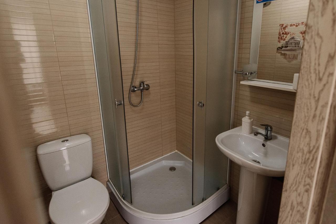 Brooklyn Hotel Yablunytsya Ngoại thất bức ảnh